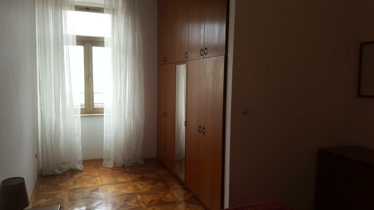 Апартаменты Centar Old Town, With Free Private Parking Пула Экстерьер фото